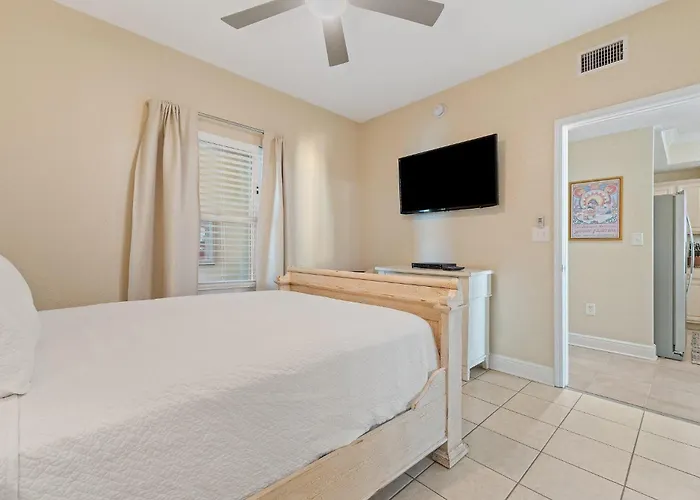 Holiday home Crystal Shores West 902 Gulf Shores