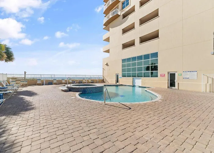 Crystal Shores West 902