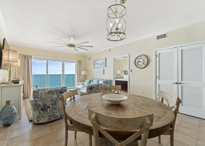 Crystal Shores West 902 *
