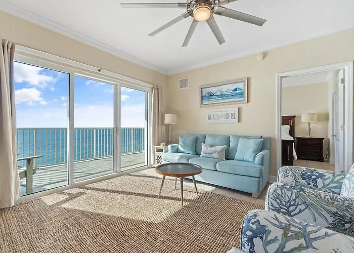 Holiday home Crystal Shores West 902
