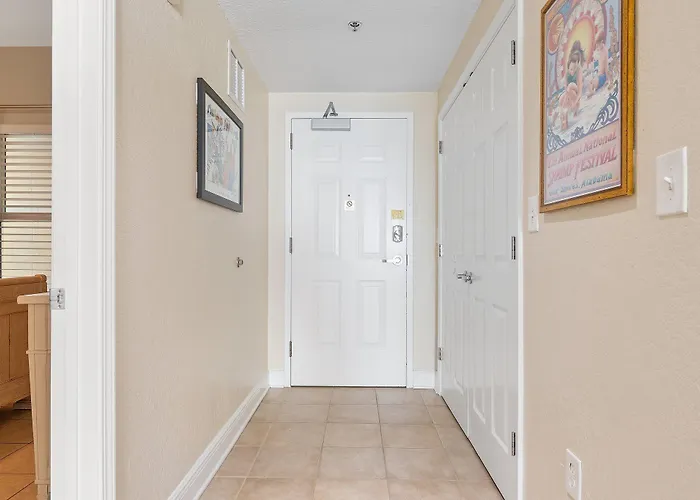Crystal Shores West 902